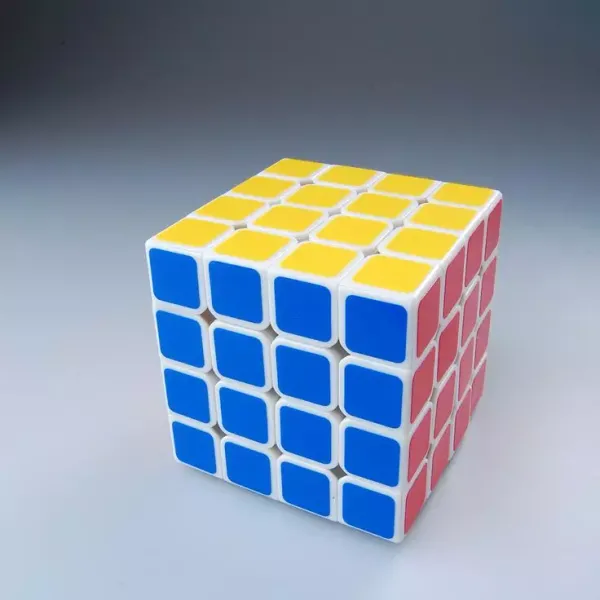 Rubiky - Easy 4x4 Rubik's Cube Solution for First-Time Solvers